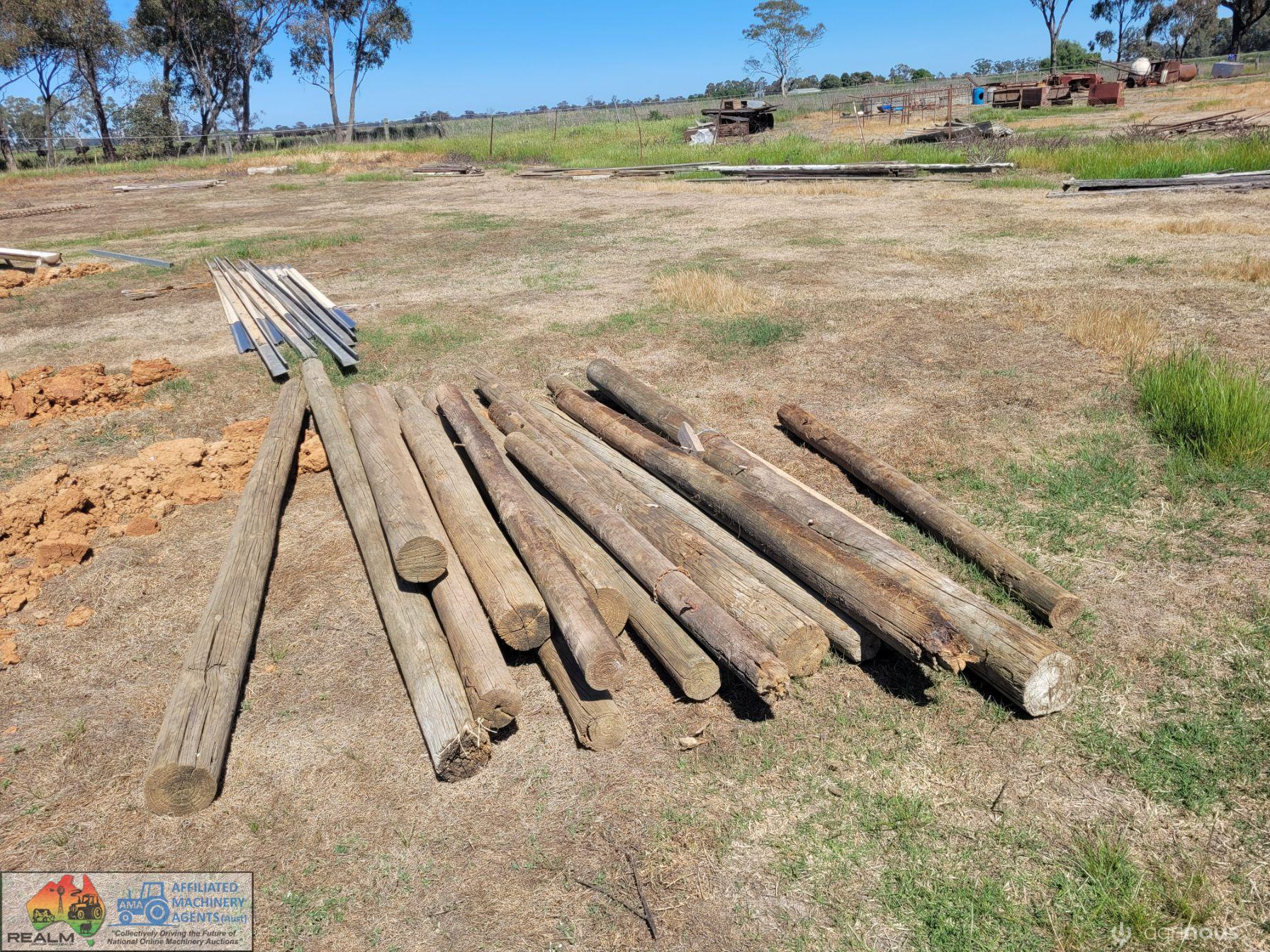 20x Assorted Pine Posts - photo 3
