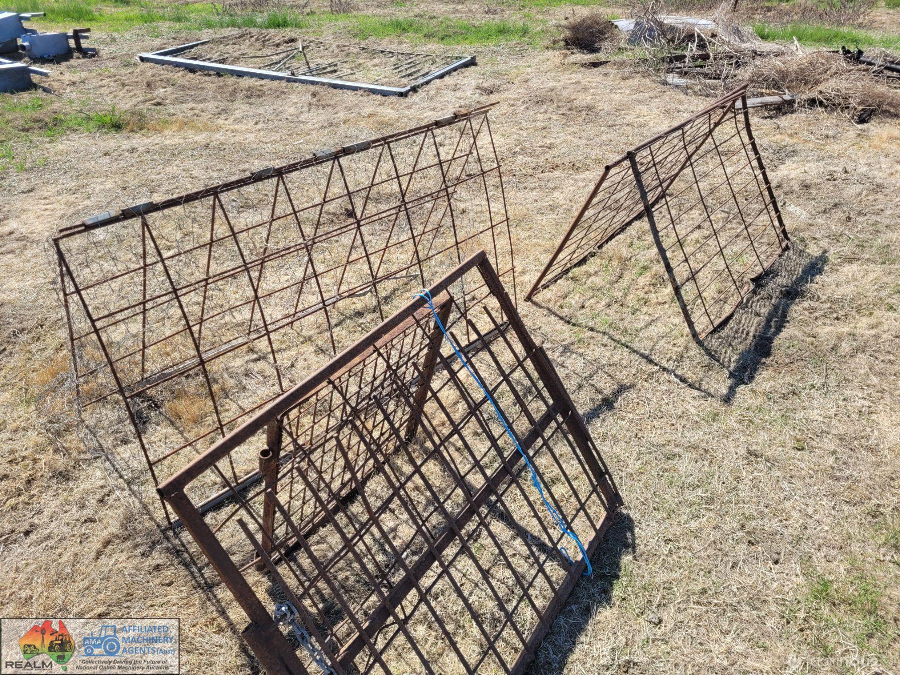 3x Weldmesh Frames