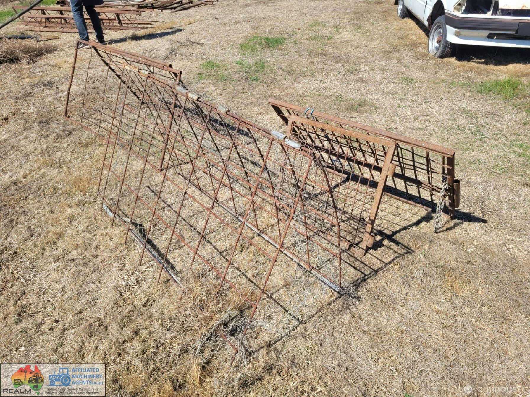 3x Weldmesh Frames - photo 3