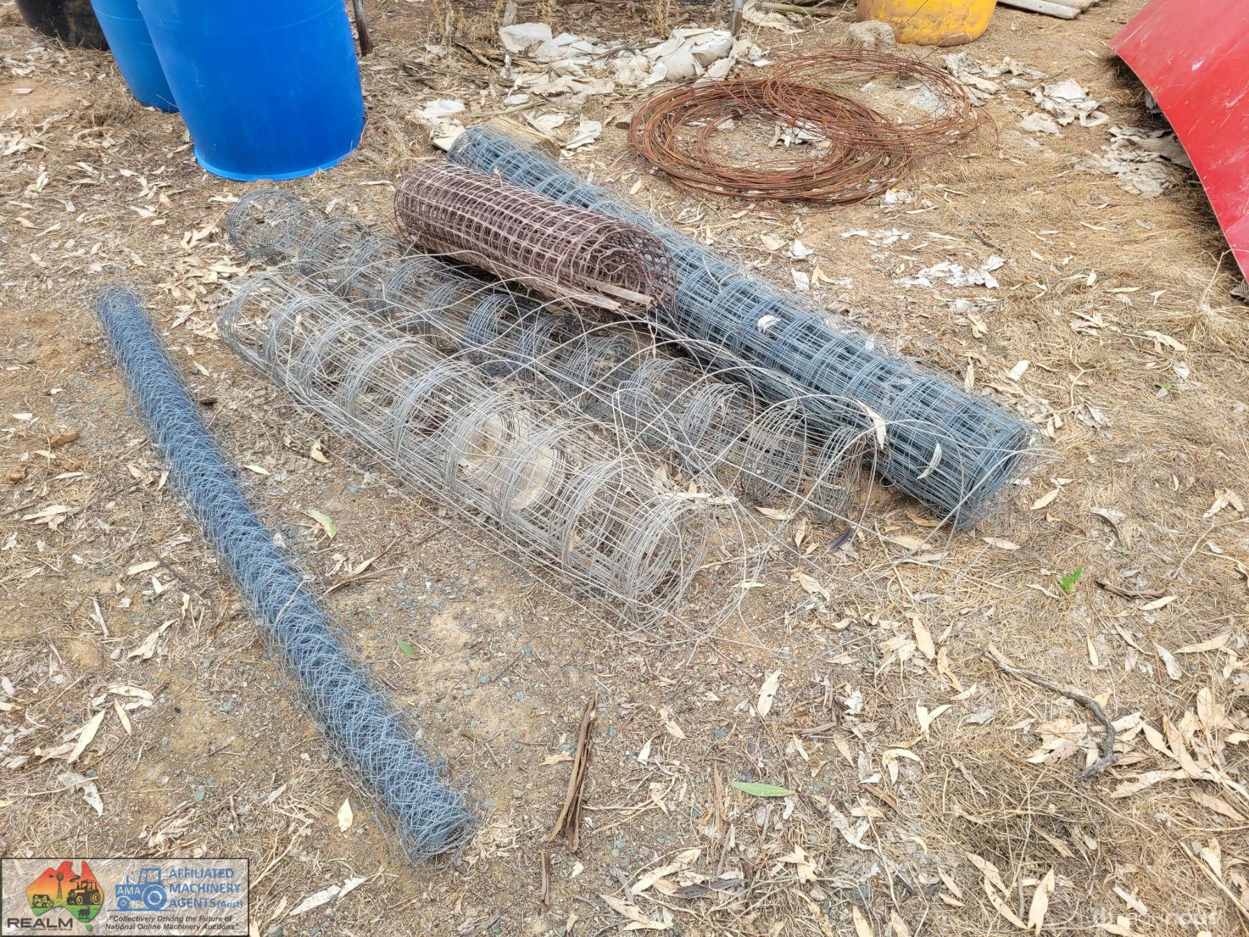 Assorted Fencing Wire