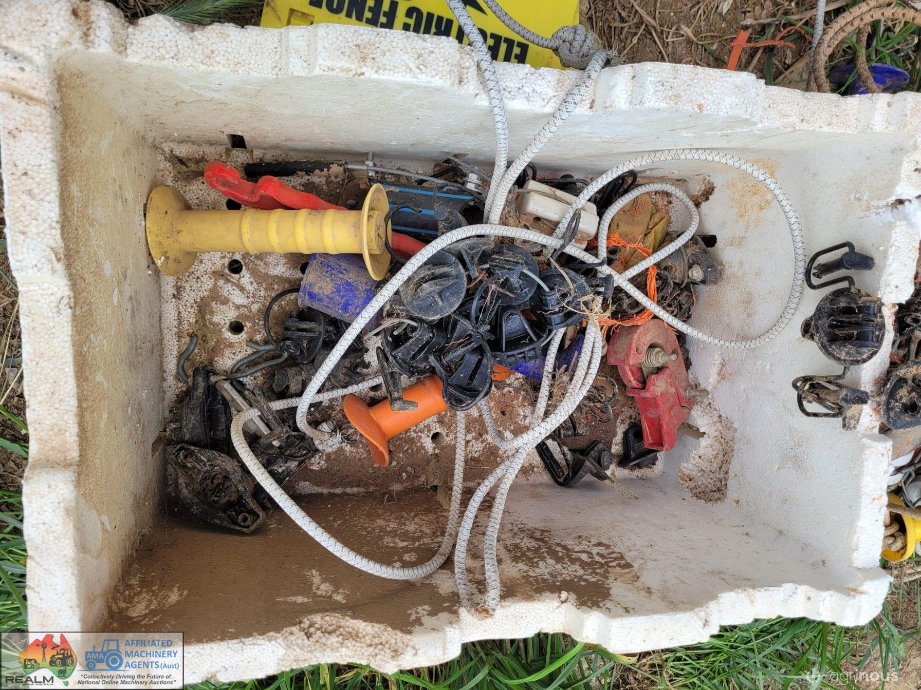 Assorted Electric Fence Accessories - photo 9