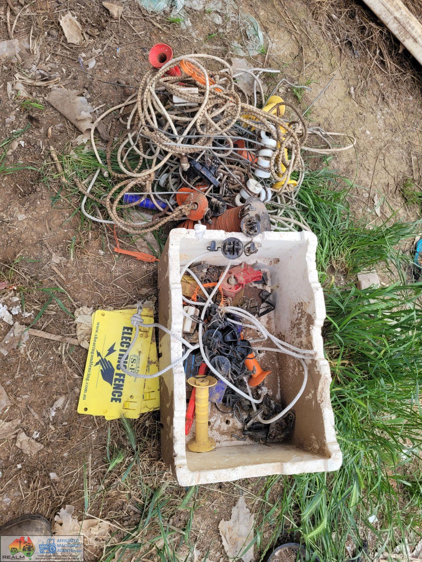 Assorted Electric Fence Accessories - photo 5
