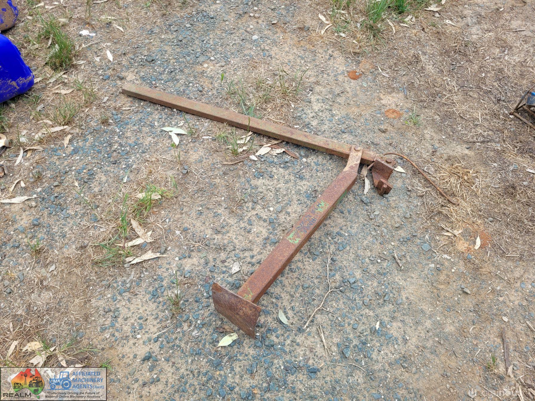 Steel Post Puller