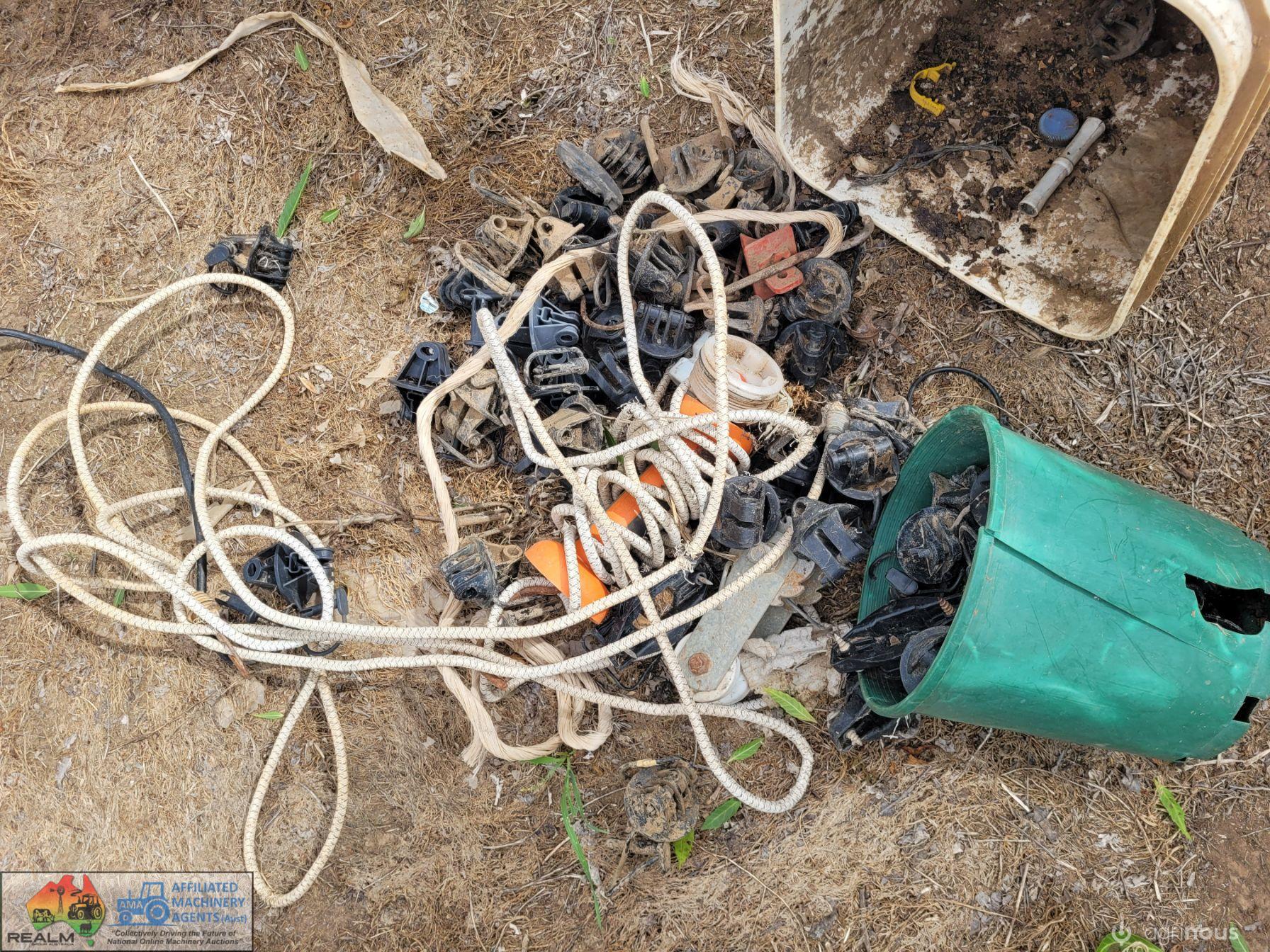 Electric Fence Insulators in White Square Tub - photo 2