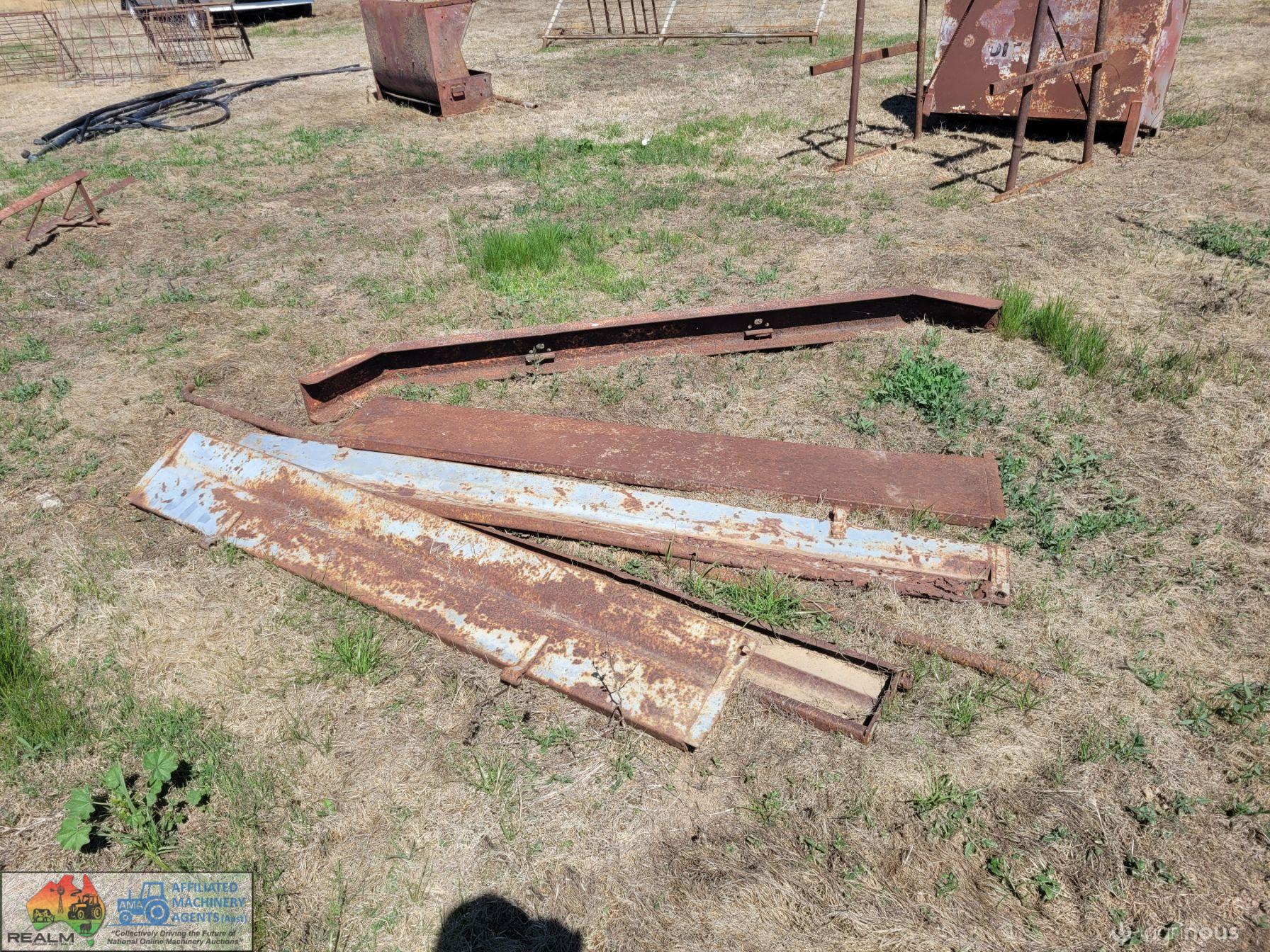 Assorted Tailgates, Dropsides & Truck Bumperbar - photo 2
