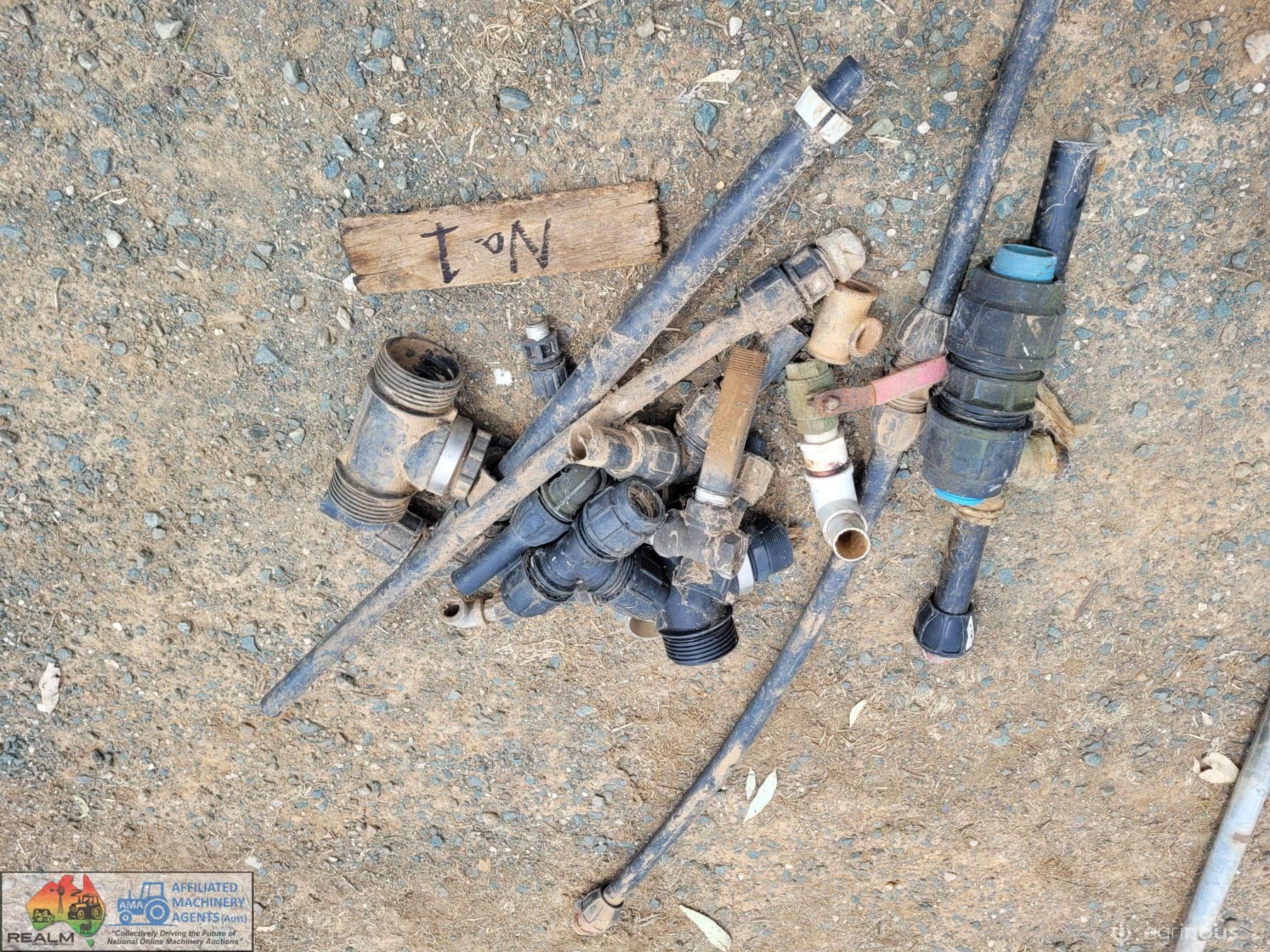 Assorted Poly Fittings (No.1)