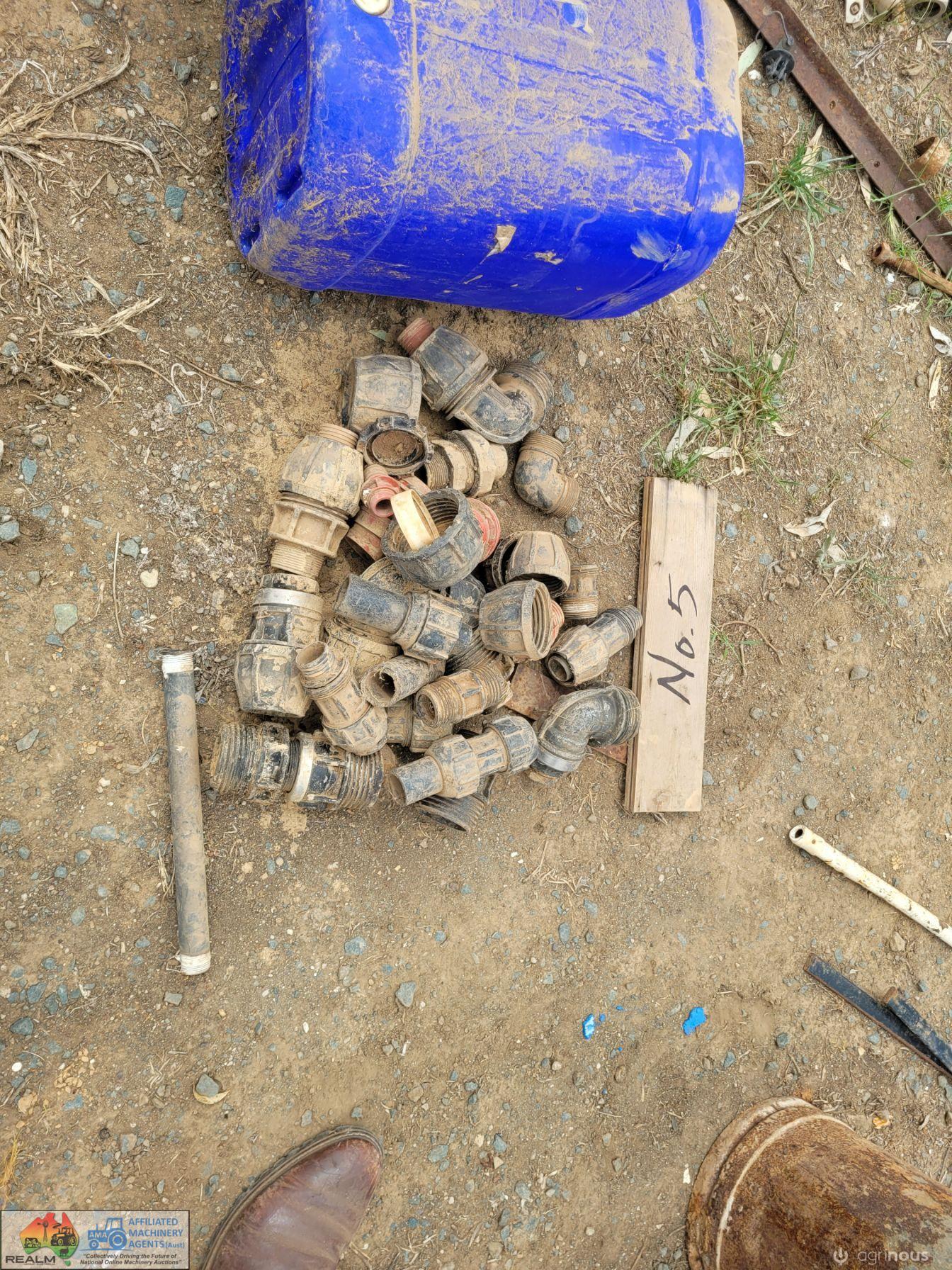 Assorted Poly Fittings (No.5)