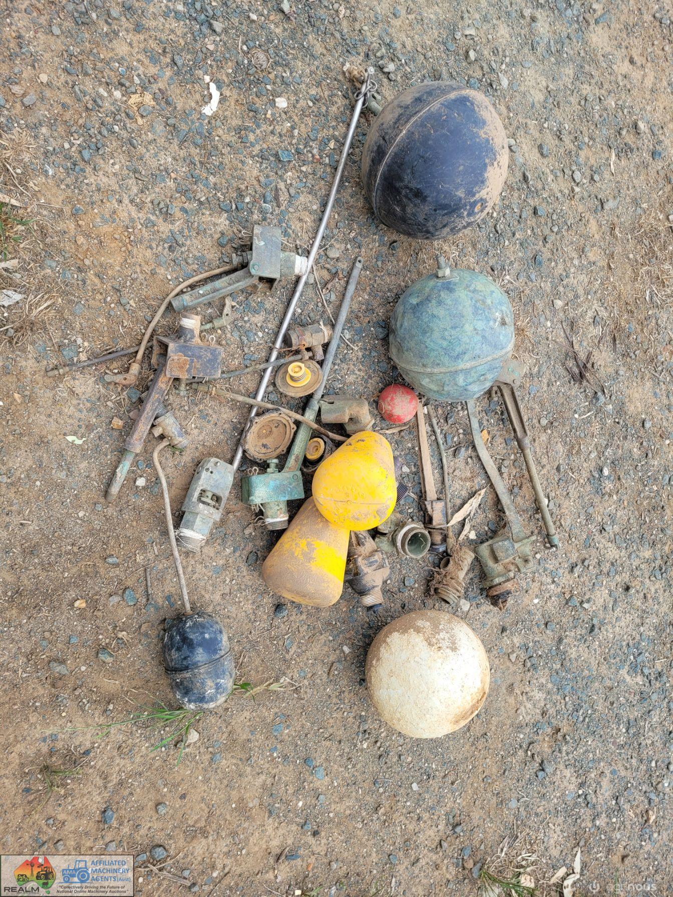Assorted Water Trough Fittings