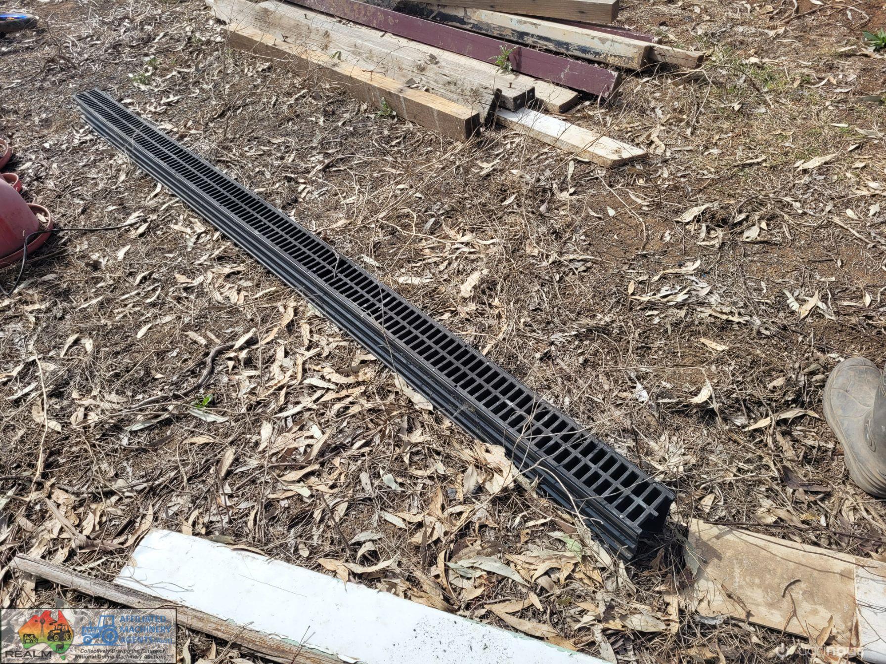 2x Drainage Pits & 3m of Channel Drain - photo 4
