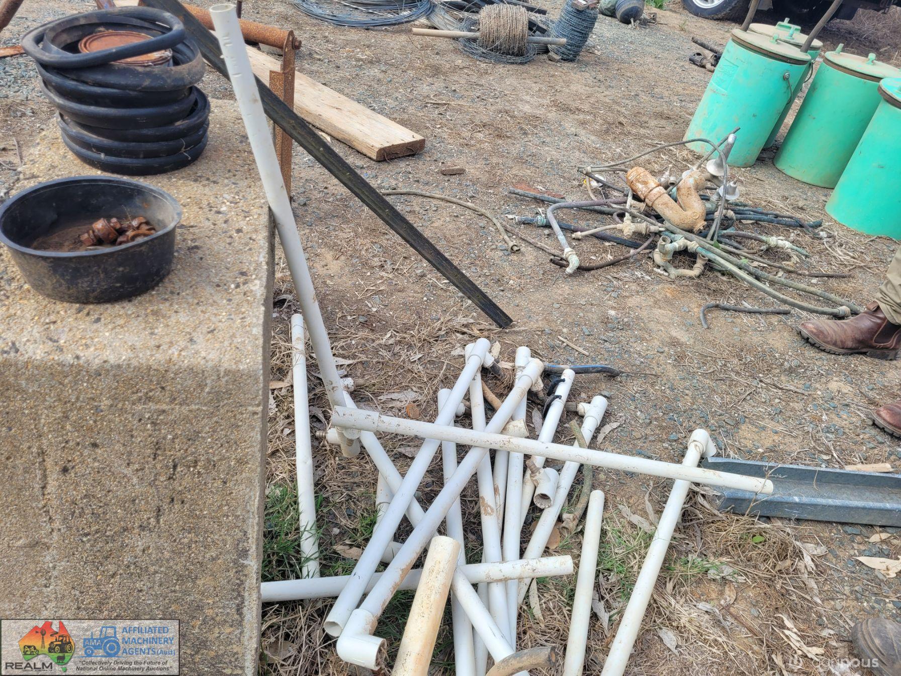 PVC 25mm Pipes with Brass T-nipples - photo 3