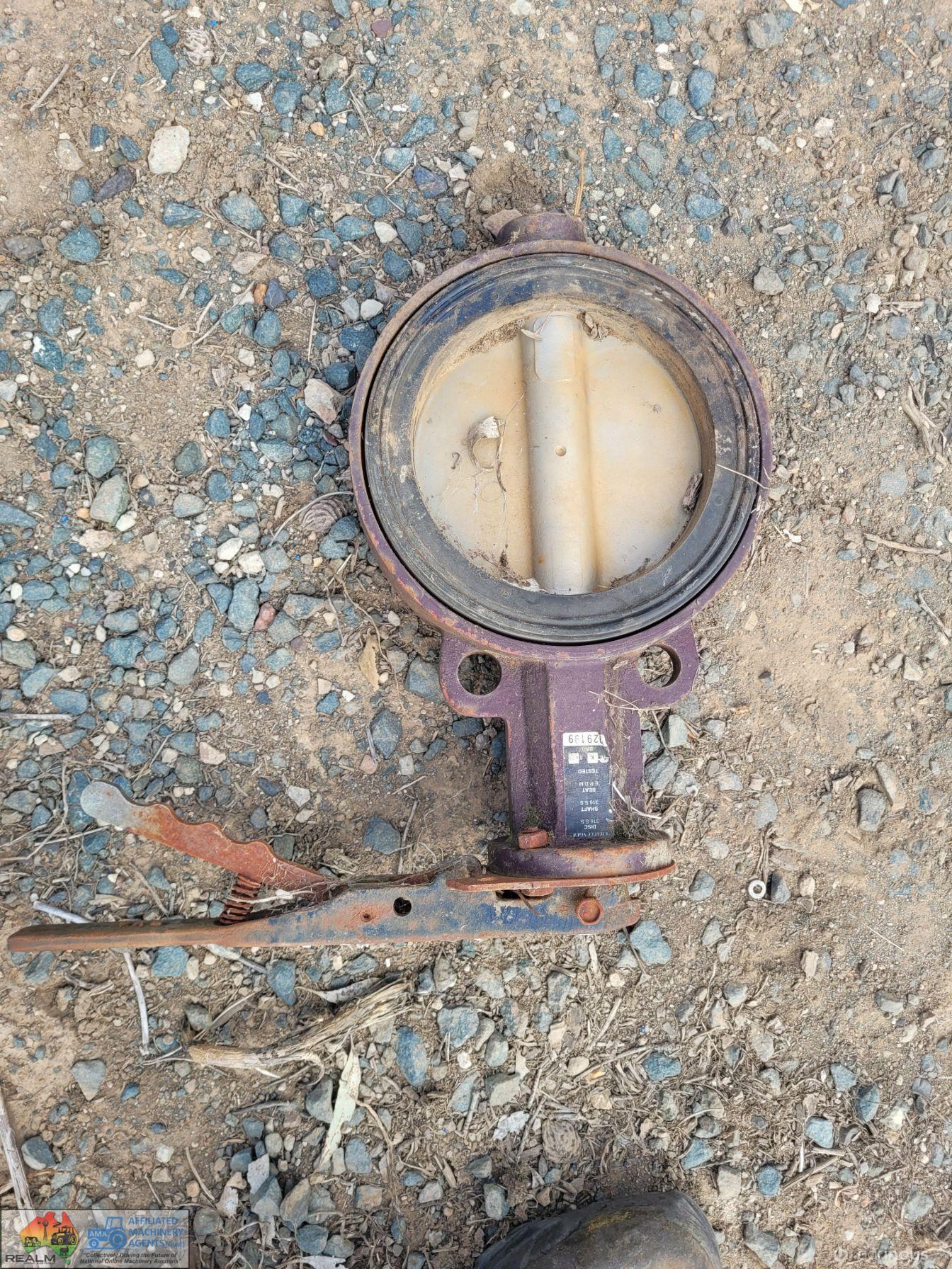 New 6" Cast Irrigation Gate Valve (Un-used) - photo 2