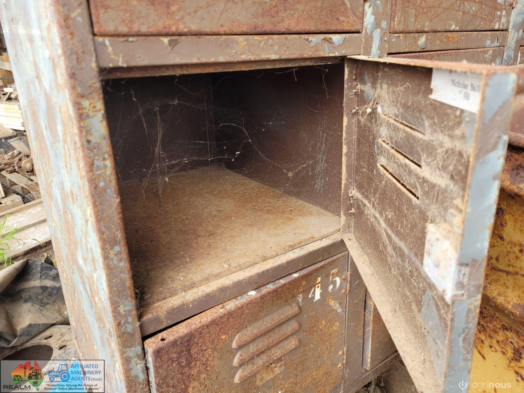 12 Cupboard Steel Workshop Cabinet/Locker - photo 2