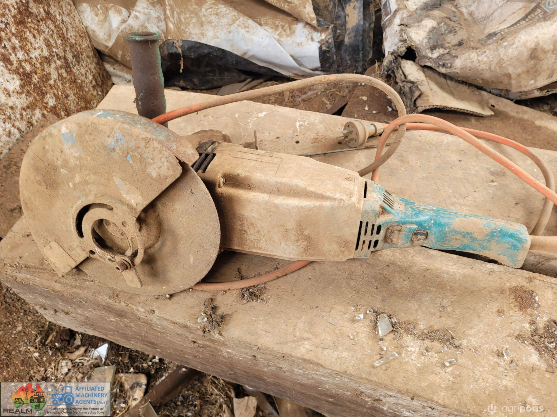 Wolf 9" Angle Grinder