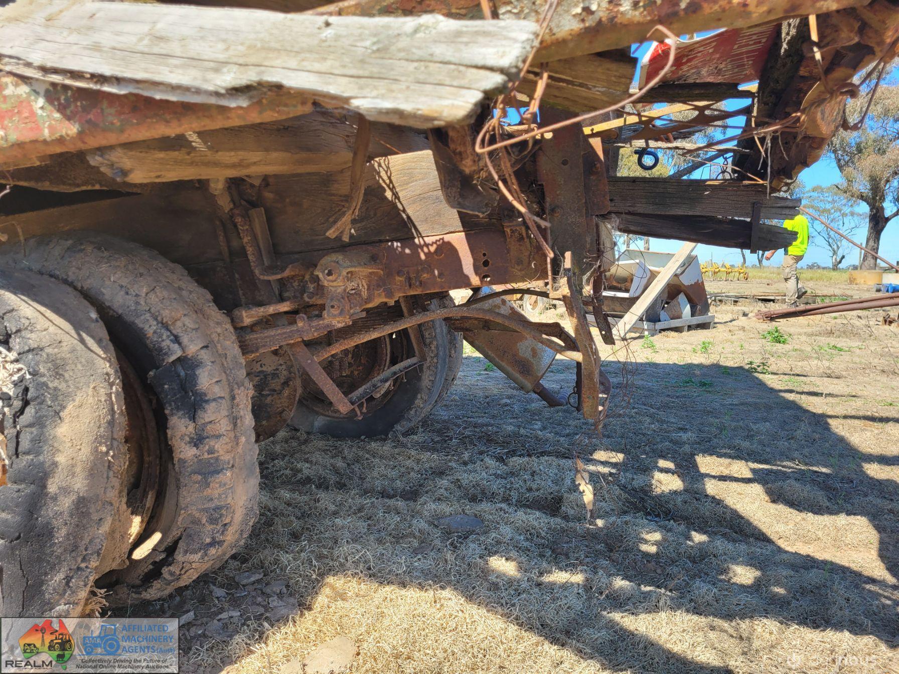 Mobile Workshop (Scrap) - photo 5