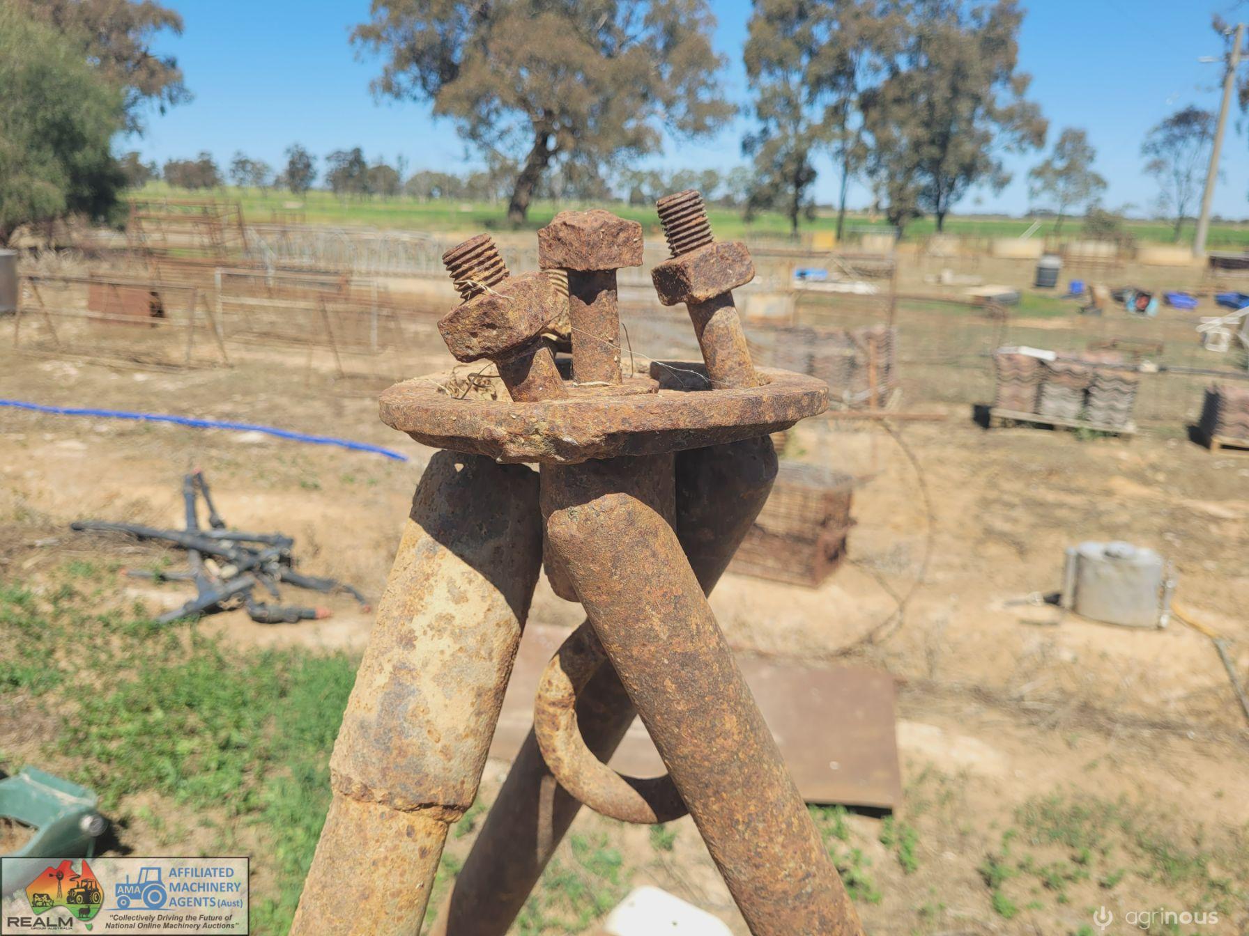 Block 'n Tackle Tri-pod - photo 4