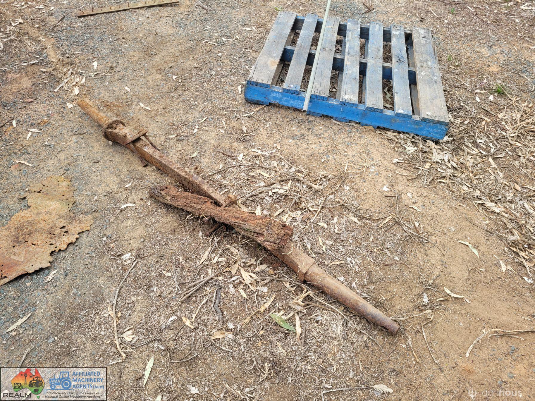 Original Horse Dray/Wagon Axle - photo 3