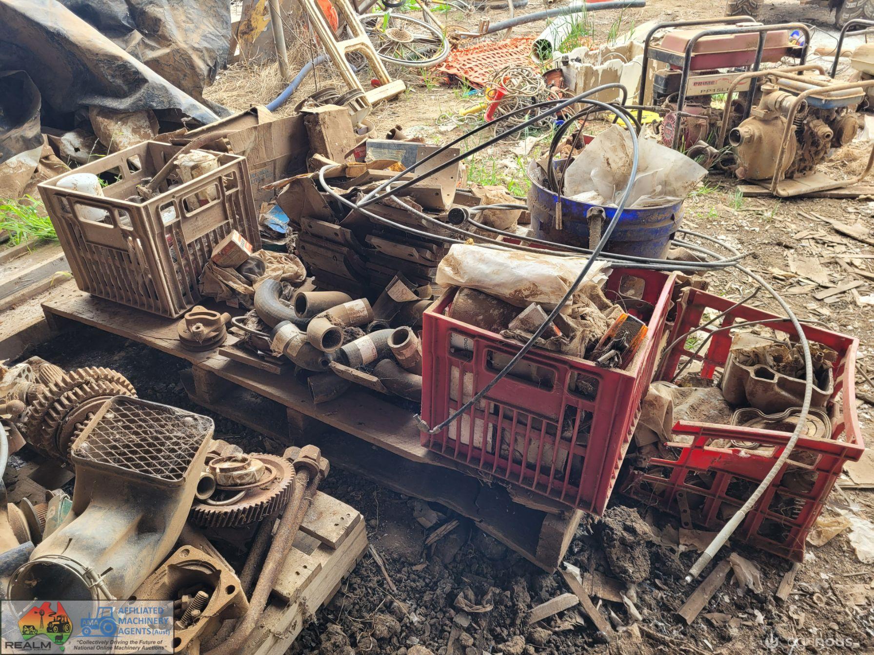 2 Pallets of Assorted Truck Parts - photo 5