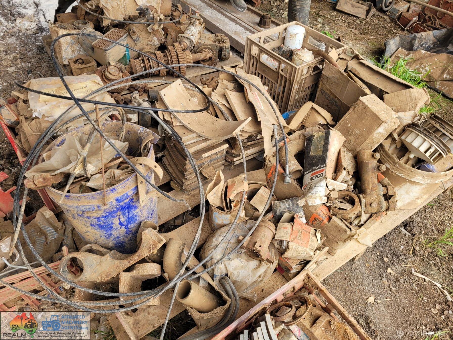 2 Pallets of Assorted Truck Parts - photo 15