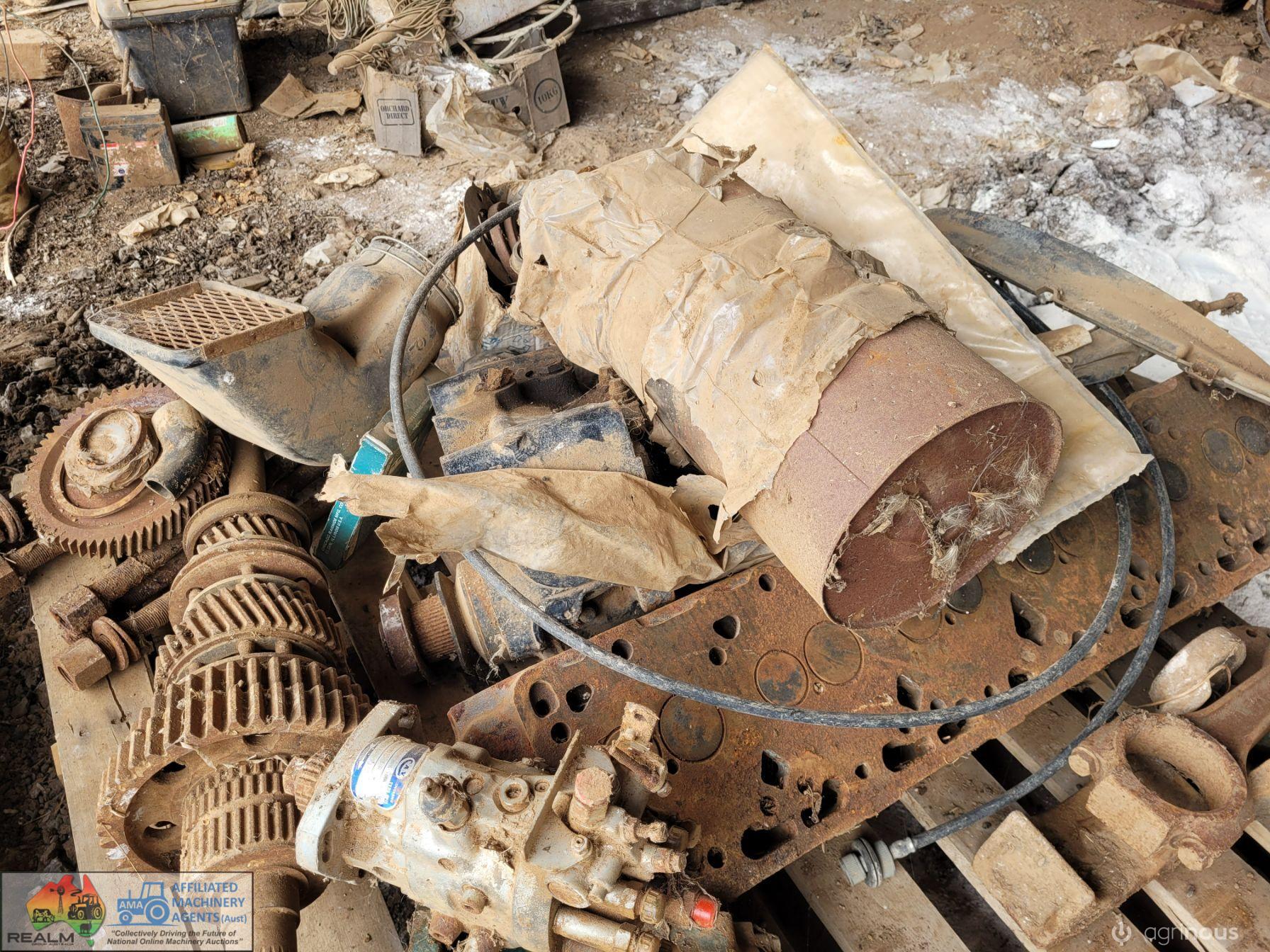 2 Pallets of Assorted Truck Parts - photo 16