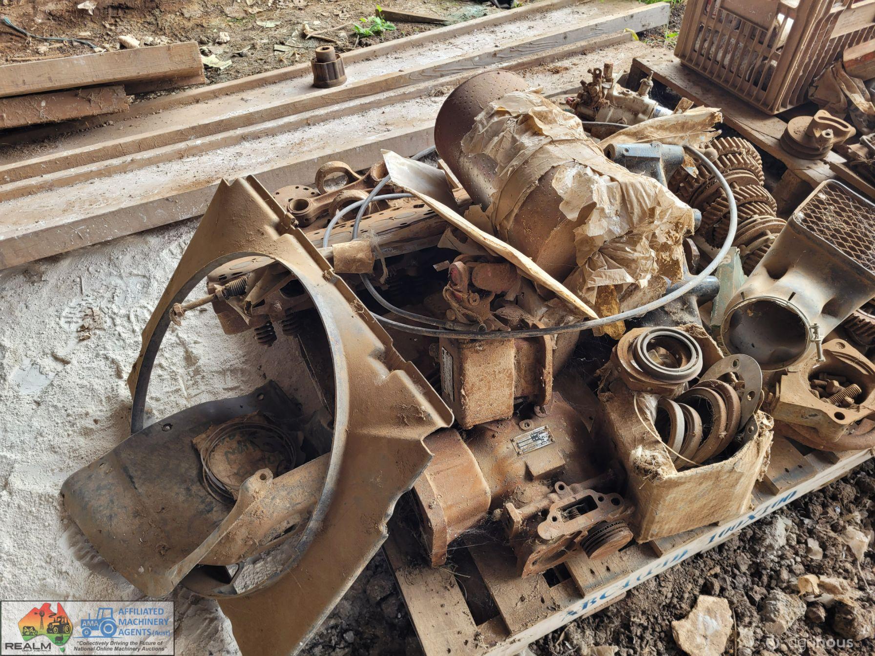 2 Pallets of Assorted Truck Parts - photo 13