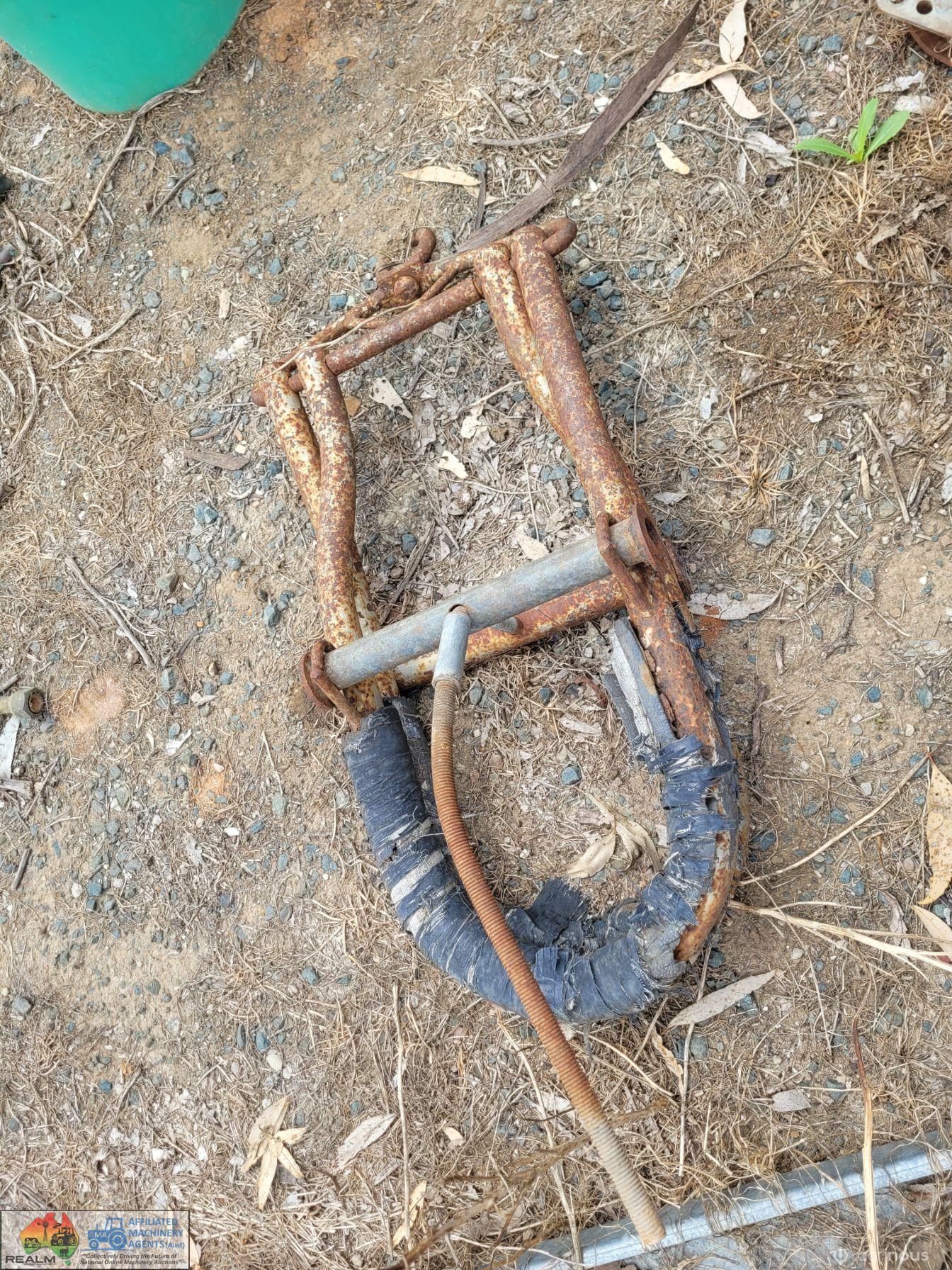 2x Hip Clamps - photo 2