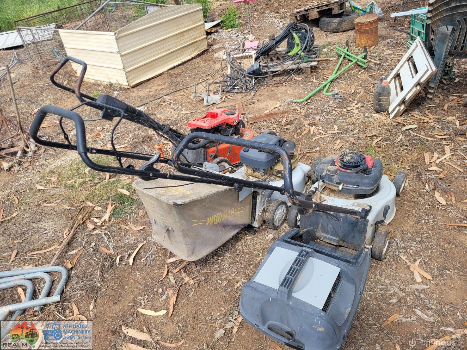 3x Lawn Mowers - photo 8