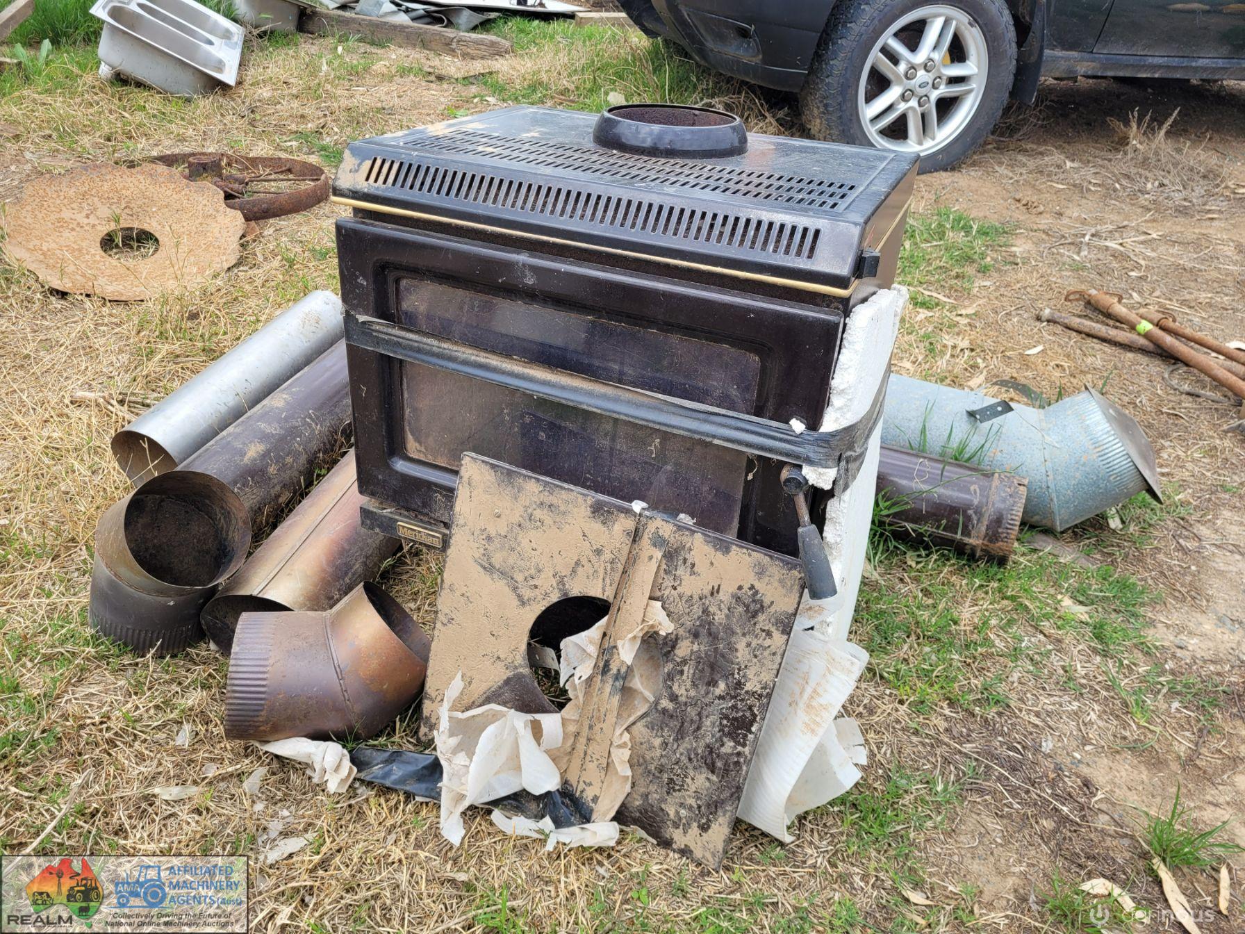 Meridan Wood Heater & Flue