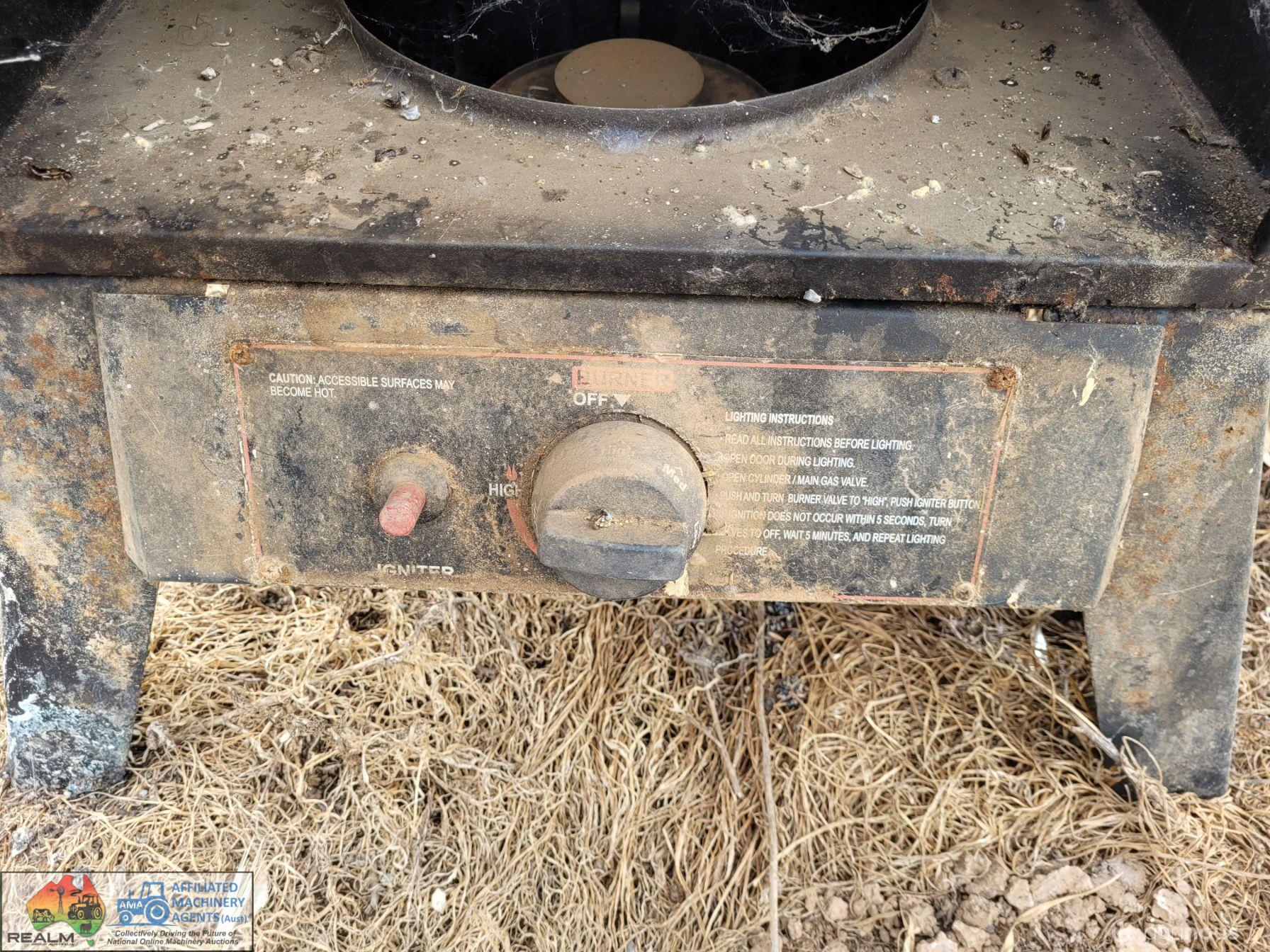 Gas Operated Meat Smoker - photo 5