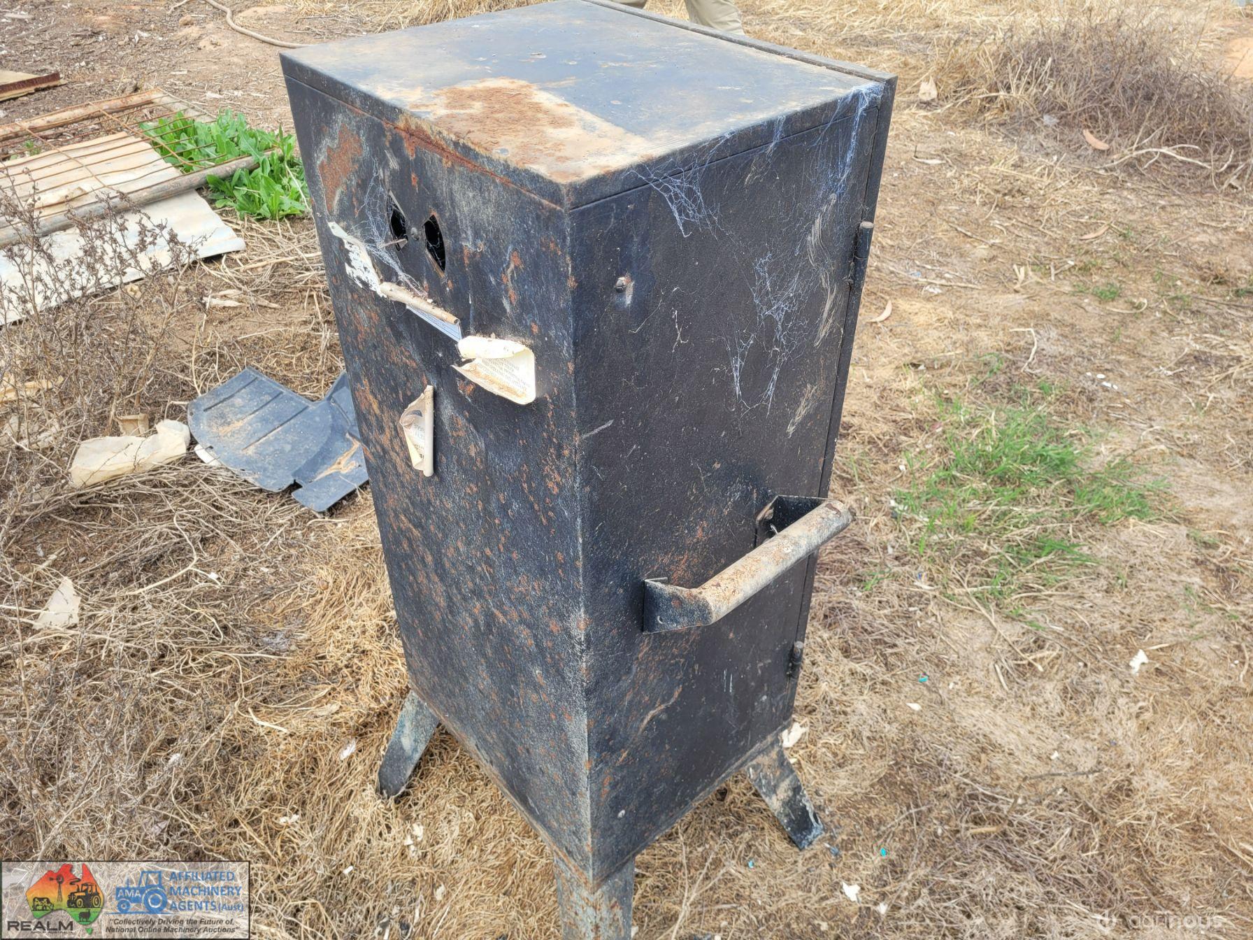 Gas Operated Meat Smoker - photo 6