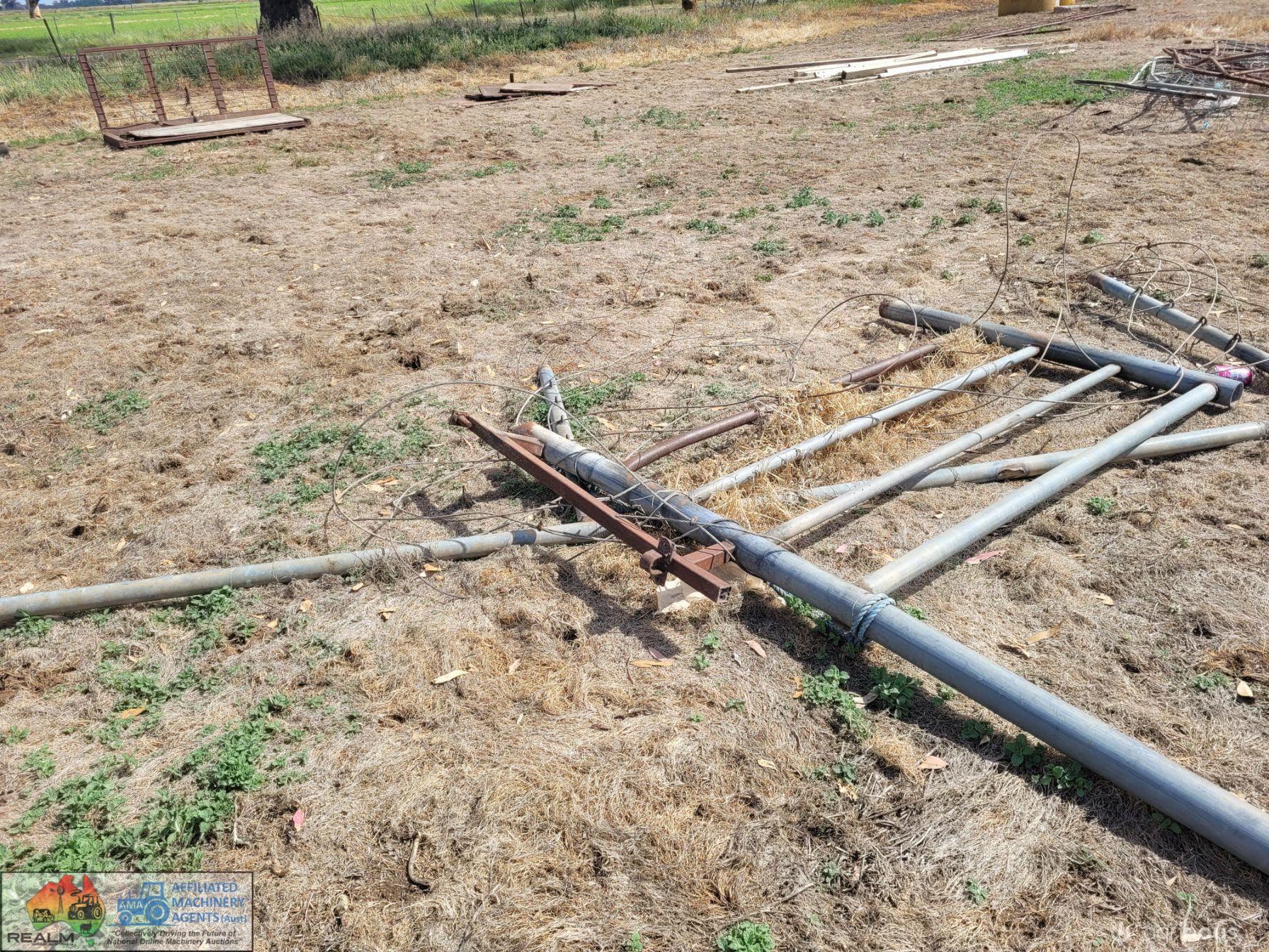 Scrap Steel Fence Panel with Cable Wire - photo 3