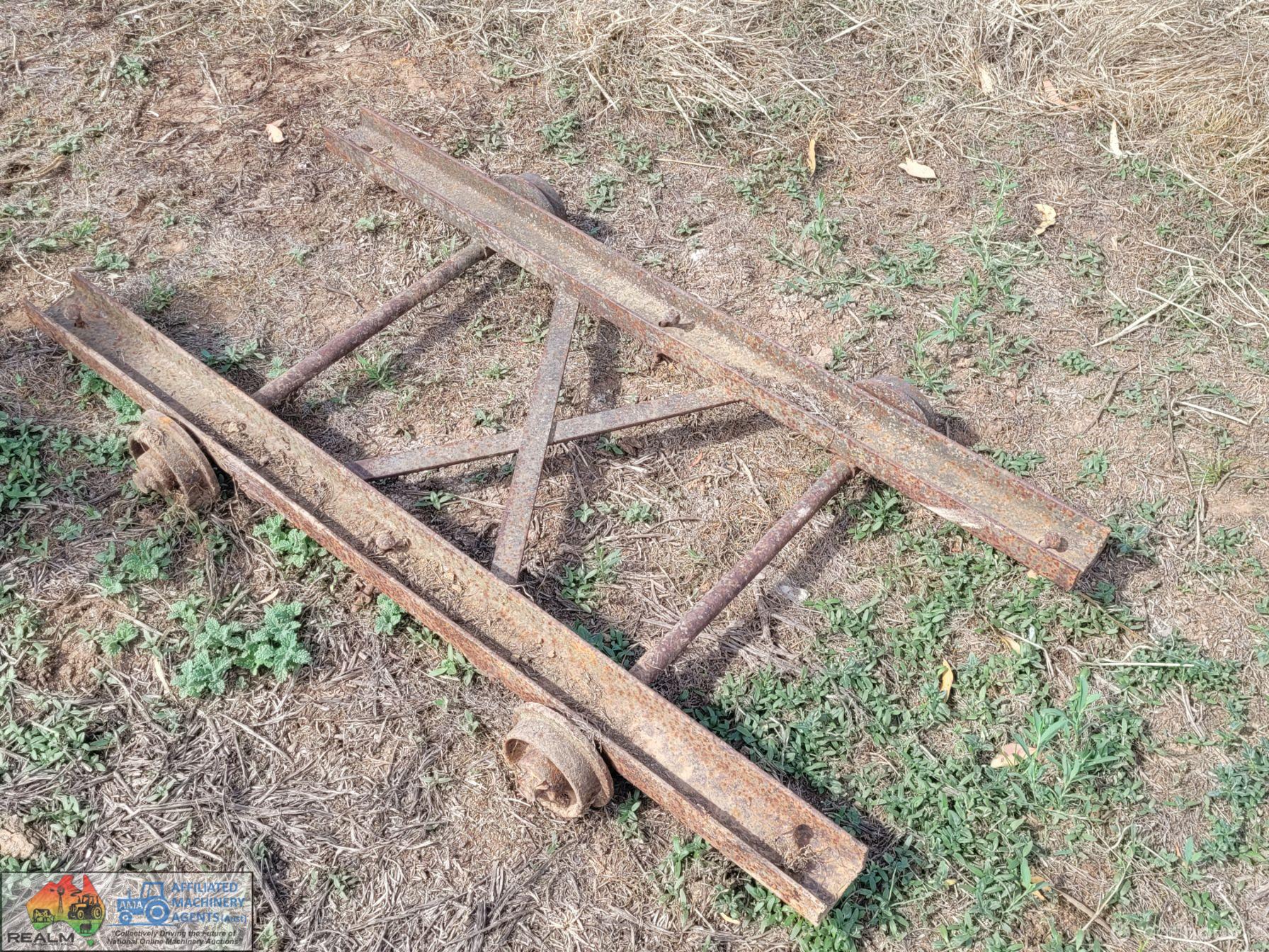 Steel Rail Trolley Frame (Ex-Railways) - photo 5
