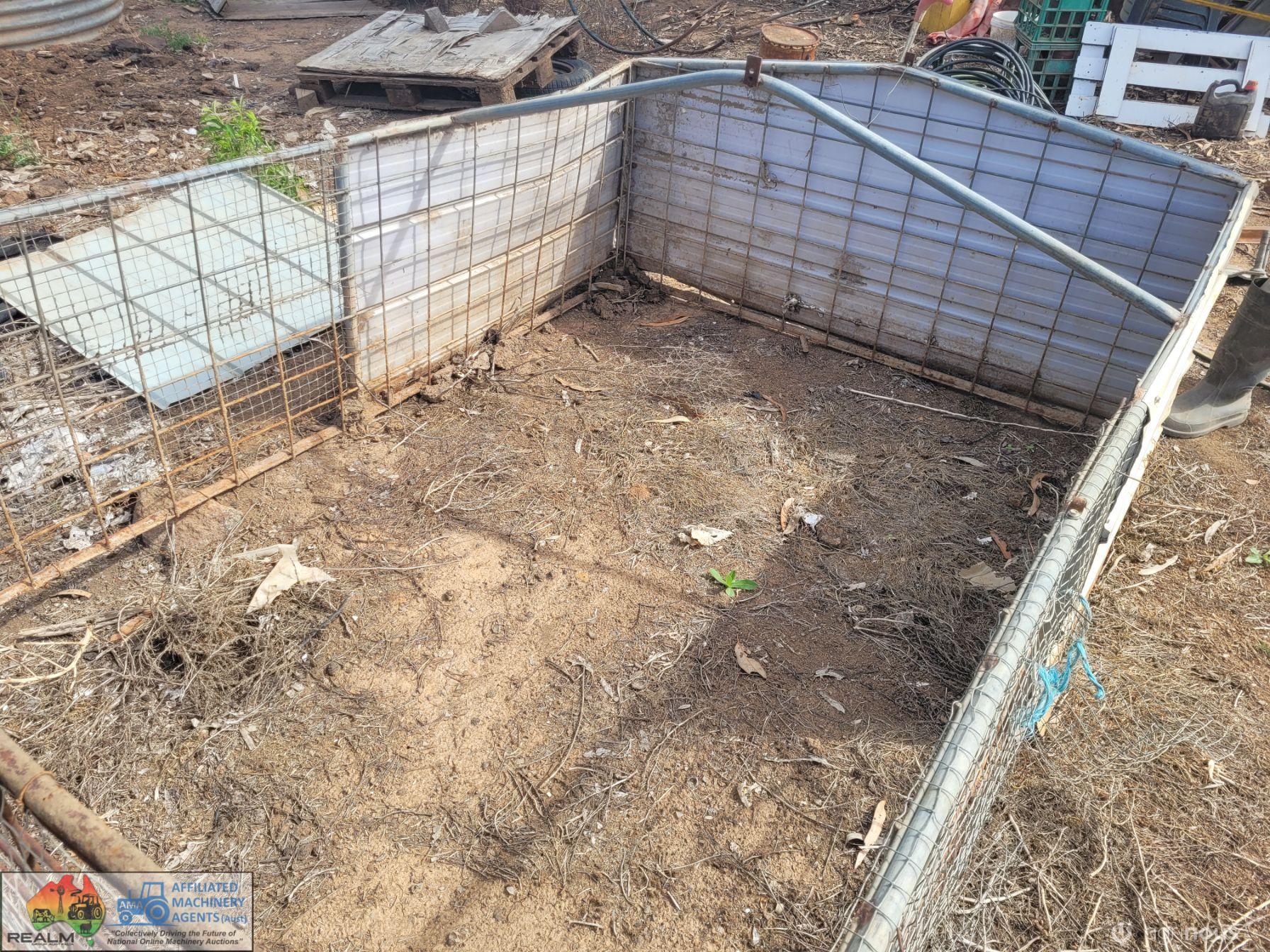 Trailer/Ute Crate (1.7 x 2.4 x 700 High) - photo 4
