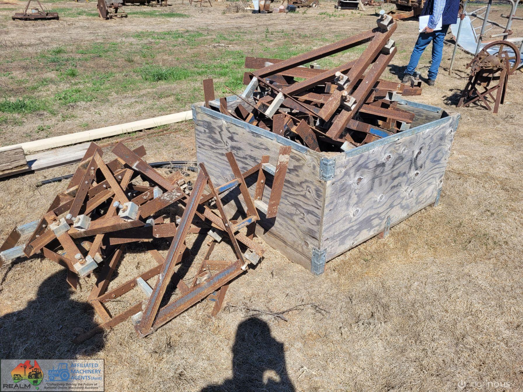 House Slab Formwork Brackets for Timber Boxing - photo 6