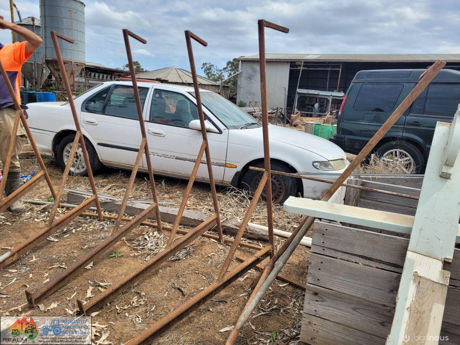 6x Builders Scaffold Wall Hanger Brackets - photo 2