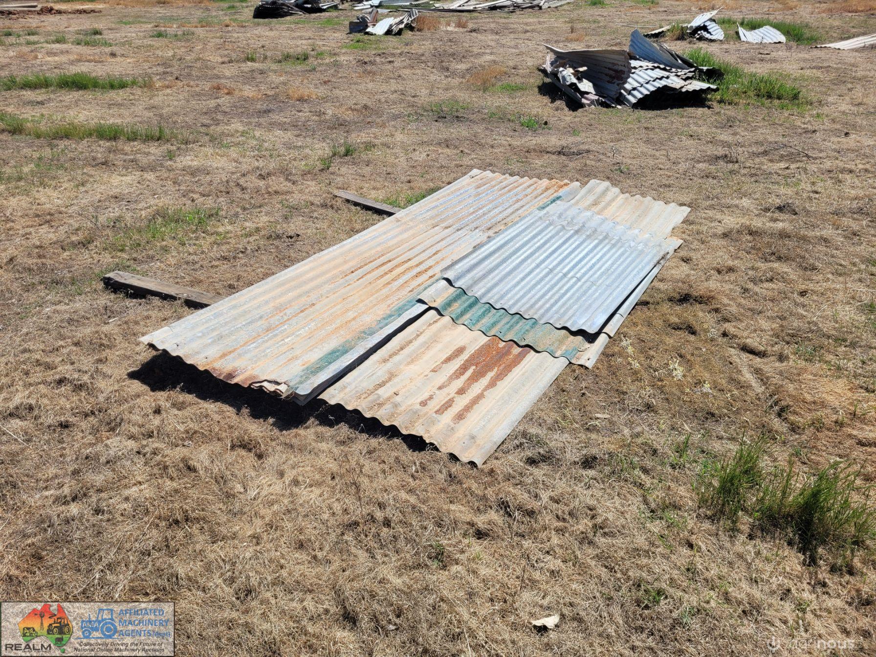 18x 10ft Sheets of Good Corrugated Iron - photo 3