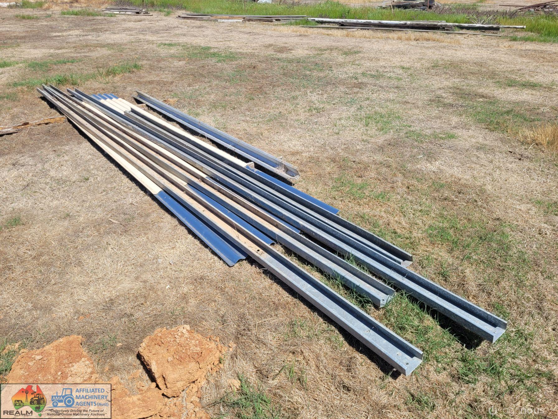 Colourbond Iron, C-section Purlins & 4x Tophat - photo 2