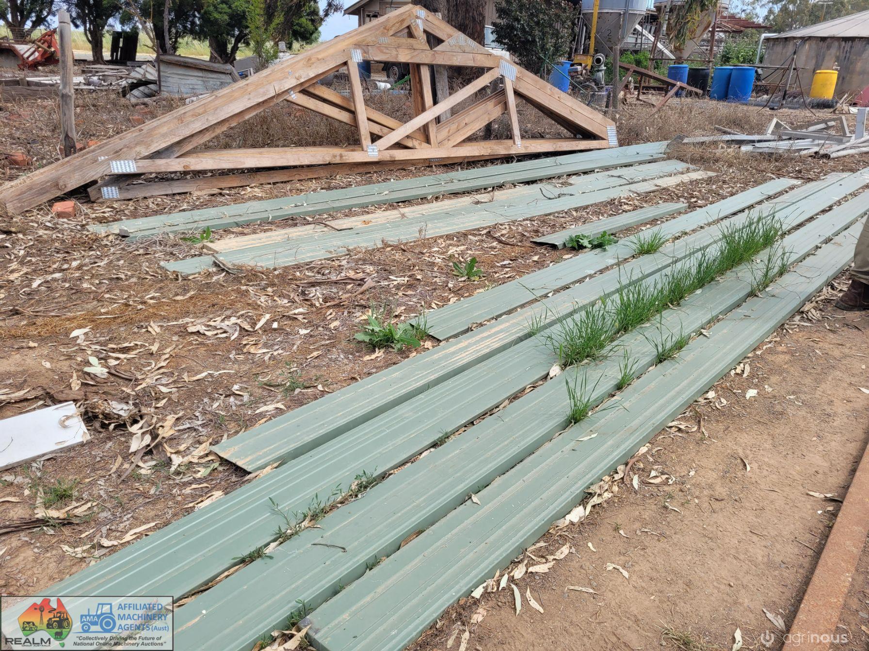 11 Lengths of Colorbond House Facia (Gumleaf Green) - photo 2