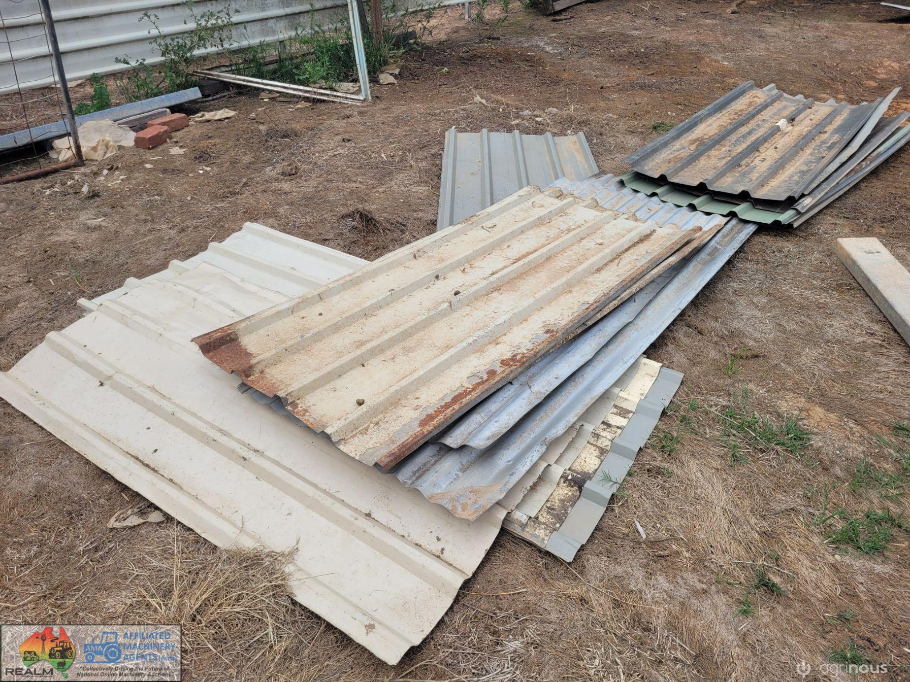 Assorted Colorbond Fence Sheets - photo 2