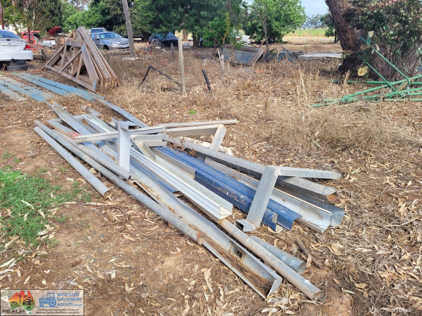 Assorted Gutters & Down Pipes - photo 4