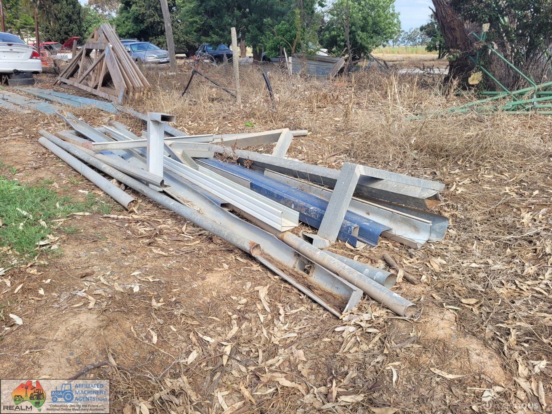 Assorted Gutters & Down Pipes - photo 3