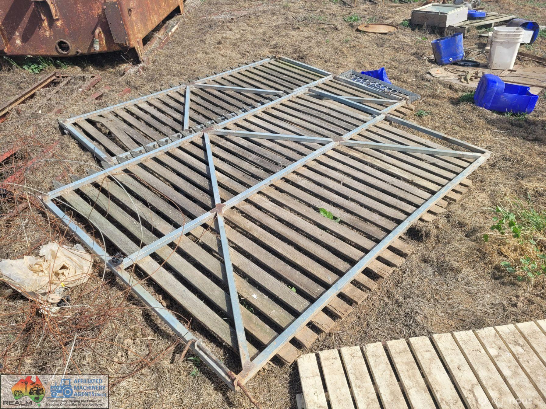 Picket Front Gates with Metal Frame (un-painted) 1.8w x 2.25h - photo 4