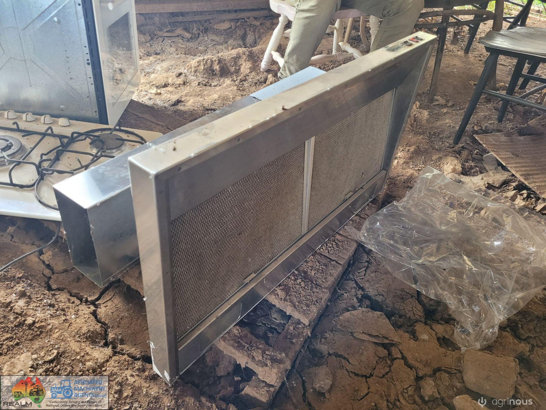 Working Elec. Oven, Gas Hotplate & Qasar Range Hood - photo 9