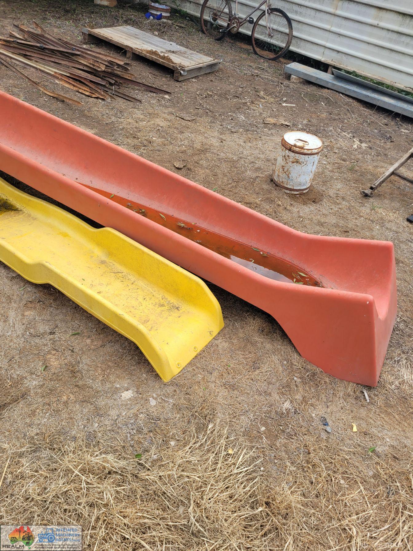 2x Fibreglass Kids Slides - photo 3