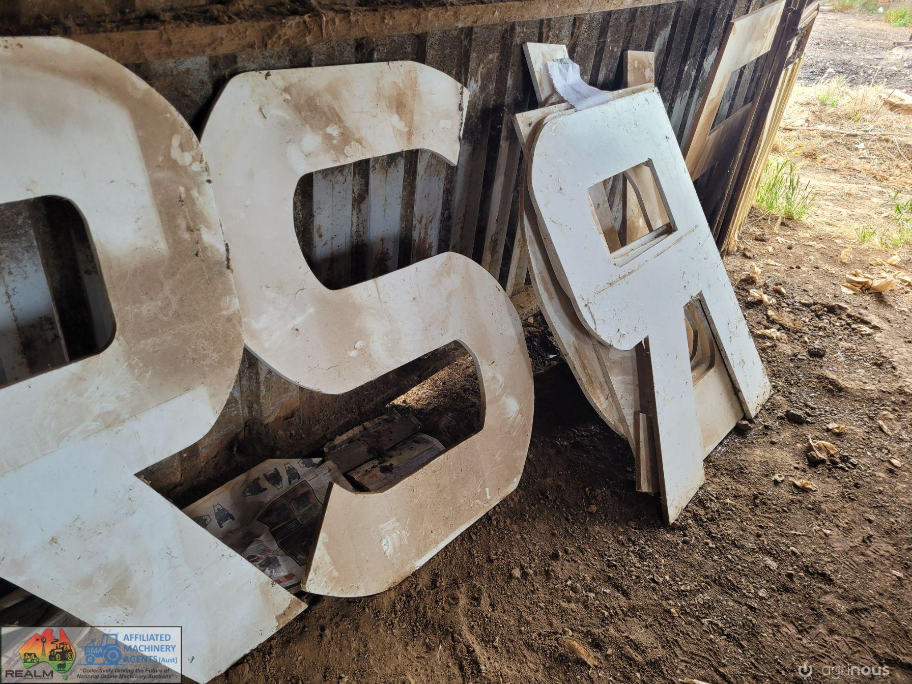 Promotional "Wedding" Display Letters - photo 4