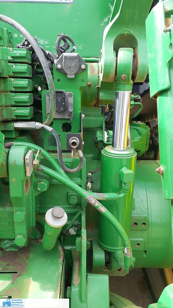 2012 John Deere 8360 R - Track Tractor (VIN: 1RW8360RVCD908287) - Eng. No. (RG6090R035550) - photo 10
