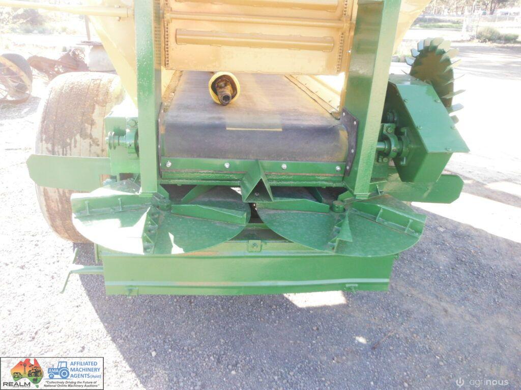 Landaco TS-500 Belt Spreader (D00927) - photo 6