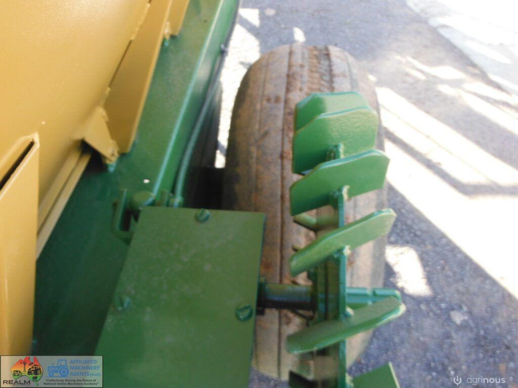 Landaco TS-500 Belt Spreader (D00927) - photo 8
