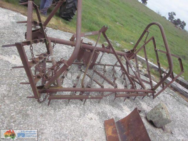 3pl Ferguson Folding Harrows 12ft 6in wide - photo 6