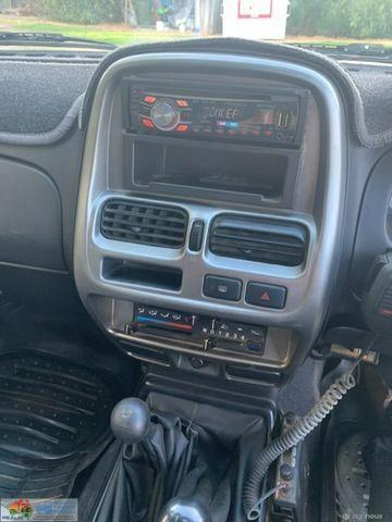 2004 Nissan Navara D22 Dual Cab Ute - photo 18