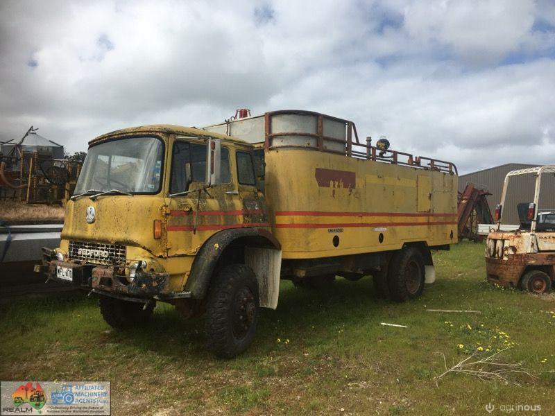 Bedford Diesel 4x4 Fire Truck - photo 4